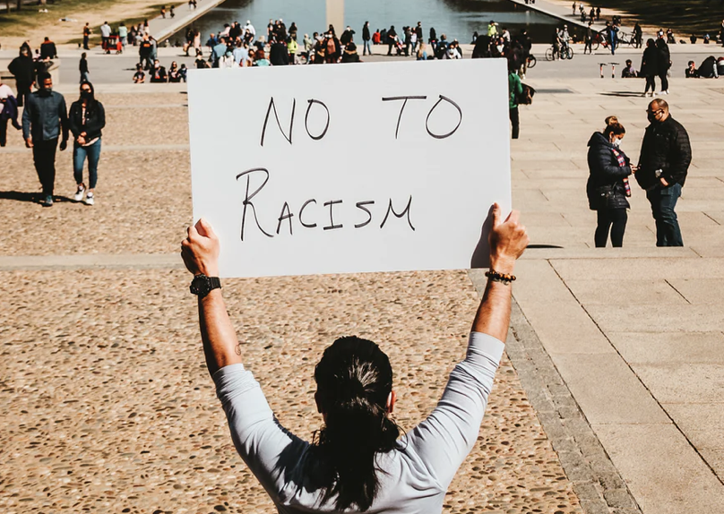 No to racism_Image Viviana Rishe at Unsplash